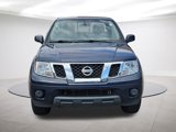 Used 2019 Nissan Frontier SV image 2