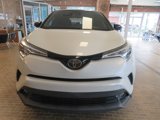Used 2019 Toyota C-HR XLE image 2