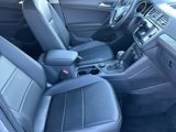 Certified 2021 Volkswagen Tiguan SE image 4