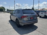 Used 2022 Volkswagen Tiguan SE R-Line image 3