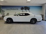 Used 2018 Dodge Challenger SXT image 2