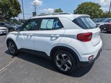 Certified 2022 Hyundai Venue SEL image 6