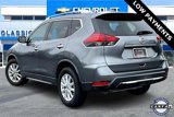 Used 2017 Nissan Rogue SV image 4