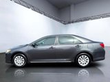 Used 2012 Toyota Camry LE image 2