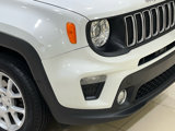 Used 2019 Jeep Renegade Latitude w/ UConnect 8.4 Nav Group image 2