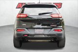 Used 2017 Jeep Cherokee Trailhawk image 6
