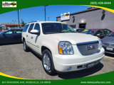 Used 2013 GMC Yukon XL Denali image 2