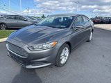 Used 2013 Ford Fusion SE image 2