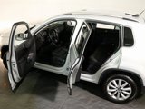 Used 2011 Volkswagen Tiguan SE image 5