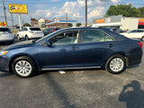 Used 2014 Toyota Camry LE image 2