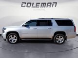 Used 2016 Chevrolet Suburban LT image 2