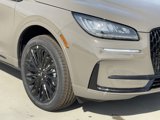 New 2025 Lincoln Corsair AWD w/ Equipment Group 101A image 4