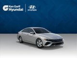 New 2025 Hyundai Elantra SE image 2