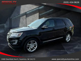 Used 2017 Ford Explorer XLT w/ Equipment Group 202A image 5