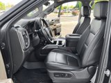 Used 2021 Chevrolet Silverado 1500 LT Trail Boss w/ Convenience Package II image 3