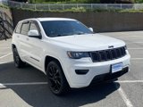Used 2018 Jeep Grand Cherokee Altitude image 2