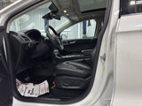 Used 2022 Ford Edge Titanium w/ Class II Trailer Tow Package image 2