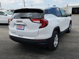 Used 2024 GMC Terrain SLE image 4