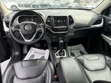 Used 2018 Jeep Cherokee Trailhawk w/ Quick Order Package 27L image 5