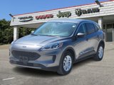 Used 2022 Ford Escape SE image 2