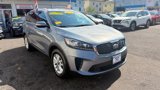 Used 2019 Kia Sorento LX w/ LX Convenience Package image 2
