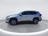 Used 2022 Toyota RAV4 XLE image 3