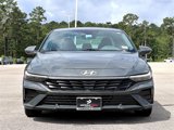 Used 2024 Hyundai Elantra SEL image 3
