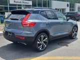 Used 2020 Volvo XC40 T5 R-Design image 2