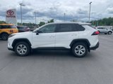 Used 2022 Toyota RAV4 LE image 2