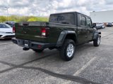 Used 2022 Jeep Gladiator Sport image 6