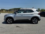 Used 2021 Hyundai Venue SEL image 2