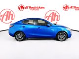 Used 2020 Toyota Yaris LE image 2