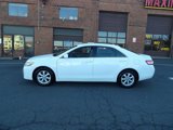 Used 2011 Toyota Camry LE image 4