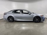 Used 2023 Toyota Camry SE image 2