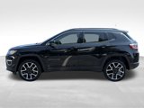 Used 2018 Jeep Compass Limited w/ Navigation Group image 2