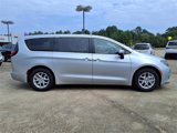 Used 2023 Chrysler Voyager LX image 2