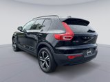 Used 2024 Volvo XC40 B5 Core image 3