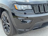 Used 2018 Jeep Grand Cherokee Altitude image 2