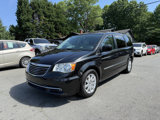 Used 2014 Chrysler Town & Country Touring image 2