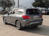 Used 2017 Nissan Pathfinder SV image 5