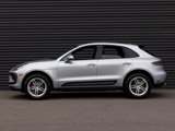 Used 2025 Porsche Macan image 2