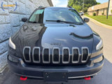 Used 2015 Jeep Cherokee Trailhawk w/ Comfort/Convenience Group image 2