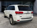 Used 2019 Jeep Grand Cherokee Laredo image 3