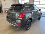 Used 2018 Chevrolet Trax LT w/ LT Convenience Package image 4