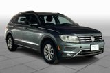 Used 2018 Volkswagen Tiguan S image 2