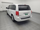 Used 2019 Dodge Grand Caravan SE w/ UConnect Hands-Free Group image 5