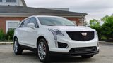 Certified 2025 Cadillac XT5 Sportv w/ Technology Package image 2