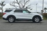 Used 2021 Ford Explorer XLT image 3