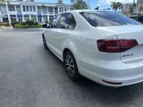 Used 2017 Volkswagen Jetta SE image 6
