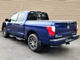 Used 2021 Nissan Titan SV w/ SV Convenience Package image 4